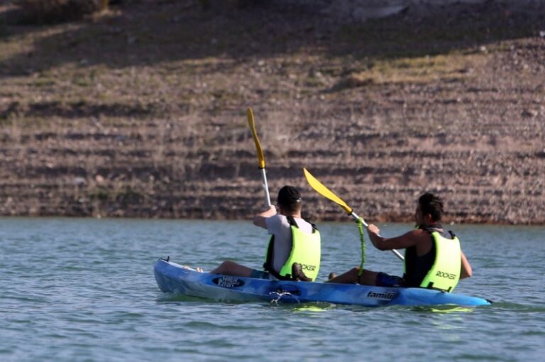 Mendoza aplicará costosas multas a quienes no cumplan con las normas en espejos de agua