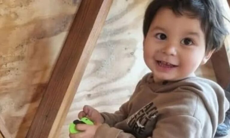 Bariloche: buscan a un niño de tres años que se perdió en el lago Gutiérrez