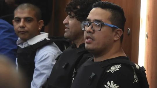 El líder de «Los Monos» amenazó a Patricia Bullrich y a un agente premiado por Milei: «Lo voy a esperar en la puerta de su casa»