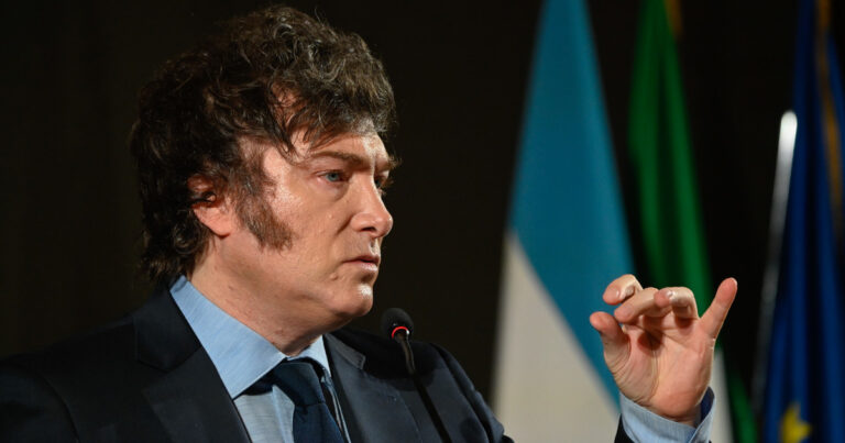 Javier Milei y sus medidas, EN VIVO: los primeros decretos del Gobierno en 2025