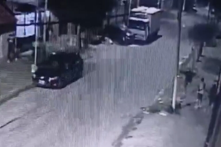 Una discusión por drogas terminó en el asesinato de un joven que pasaba por el lugar