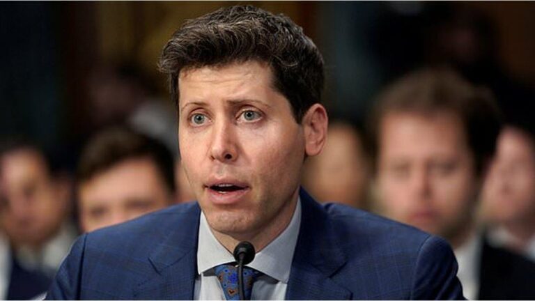 El director de OpenAI, Sam Altman, fue acusado por su hermana de abuso sexual