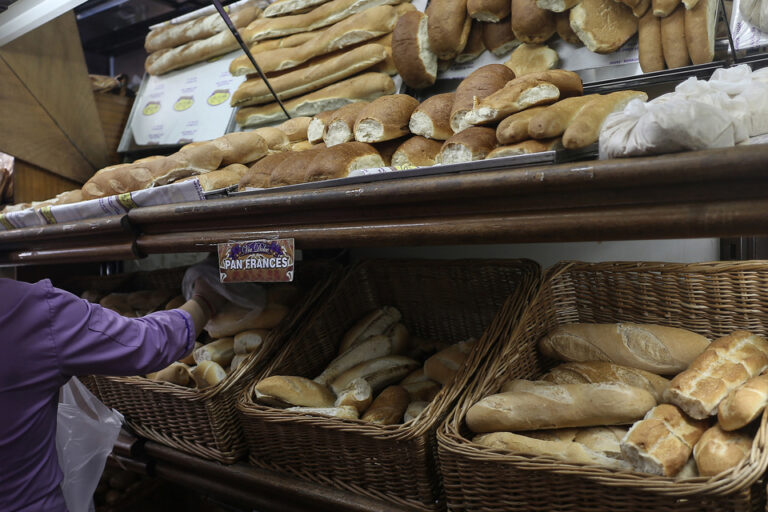 Fuerte suba en el precio del pan