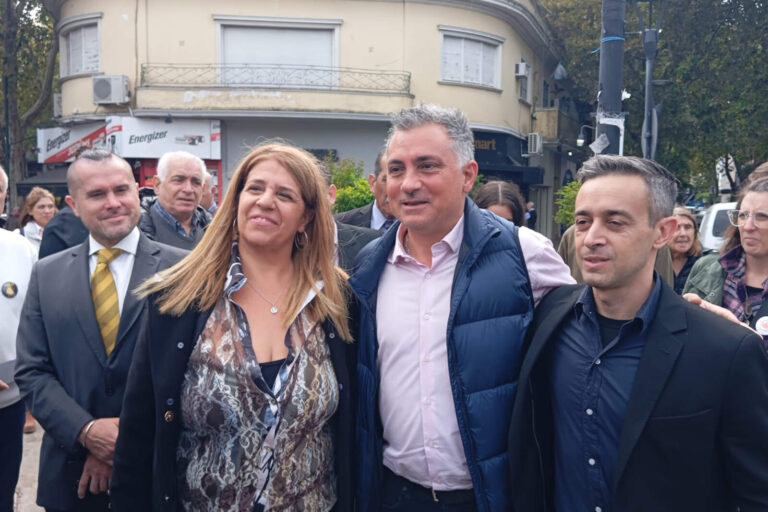 La Libertad Avanza refuerza su presencia en PBA con una caminata en San Isidro