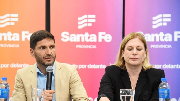 Santa Fe: dura derrota de La Libertad Avanza dispara pase de facturas en el Gobierno