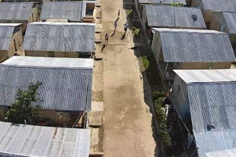 Educación bajo presión: Crece la matrícula de estudiantes haitianos