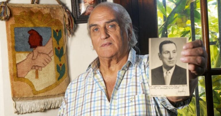 Triple A. Movilización en repudio a Julio Yessi