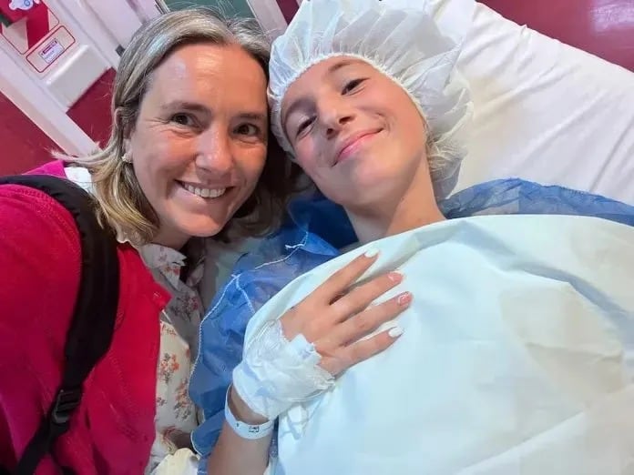 Murió una joven de 19 años que mostraba su lucha contra una grave enfermedad intestinal