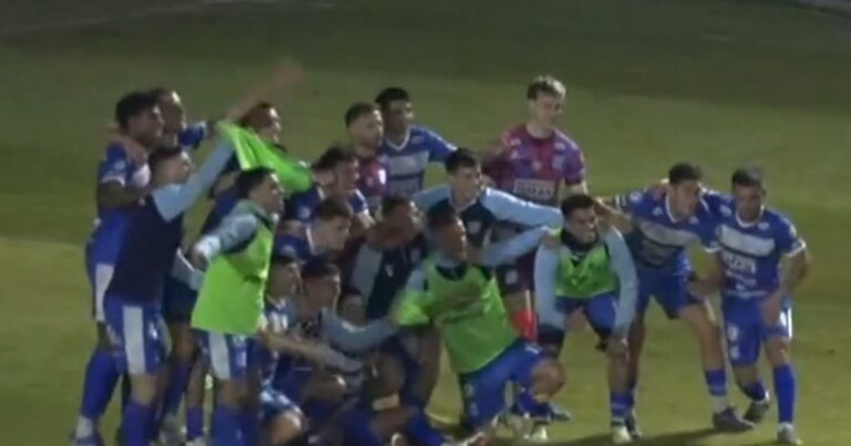 Liniers sorprendió a Deportivo Merlo y logró su primer triunfo en el Clausura de la Primera B