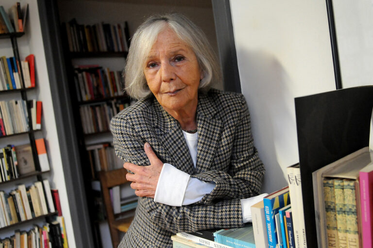 Sigue la pugna por la casa de Beatriz Sarlo