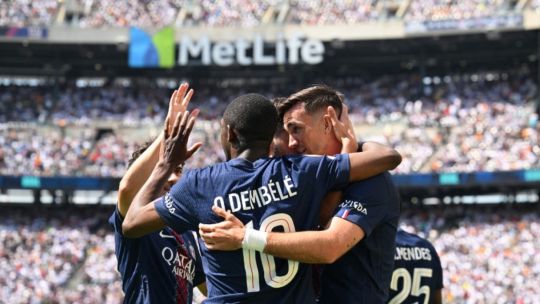 PSG aplastó 4-0 al Real Madrid y se enfrentará al Chelsea en la gran final del Mundial de Clubes