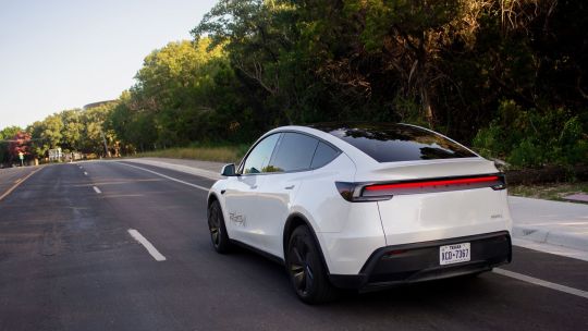 Tesla planea llevar sus robotaxis a San Francisco tras la prueba inicial en Austin