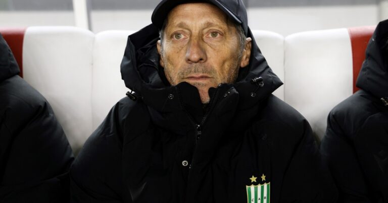 Troglio: Sería cobarde si dejo a este plantel