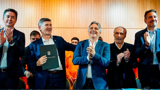 «Nosotros decidimos no parar»: Passerini y Llaryora anuncian megaobra en el Camino San Antonio