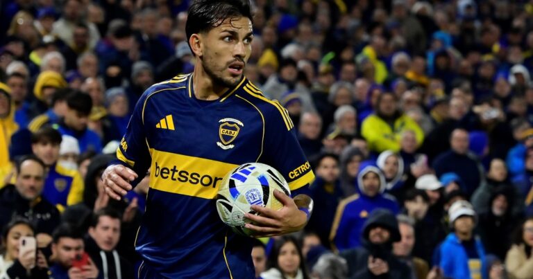 Leandro Paredes pide la cinta de capitán en una entrevista con la revista oficial de Boca: «Sería un sueño»