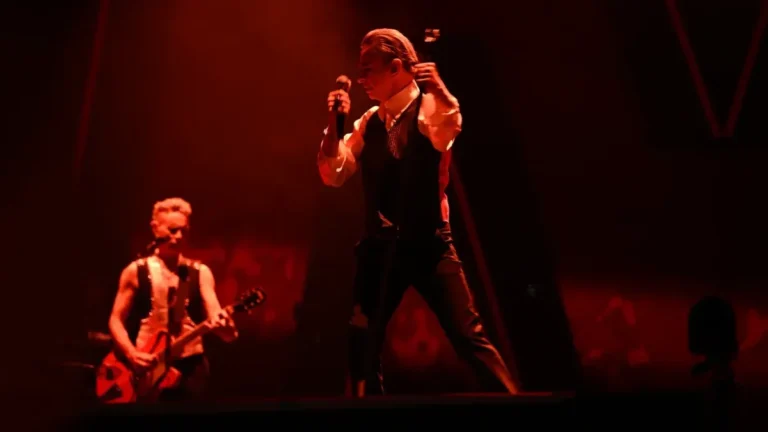 «M», la nueva película de Depeche Mode en concierto llegará a los cines de todo el mundo