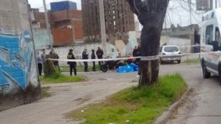 San Justo: policía abatió a motochorro que intentó robarle la moto junto a su hermana