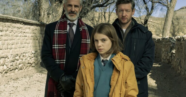 Netflix estrena una adaptación de Las maldiciones, de Claudia Piñeiro, protagonizada por Leo Sbaraglia