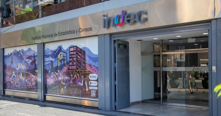 Renuncias en el Indec: a la espera de la nueva medición de inflación, dos funcionarios dejan el organismo