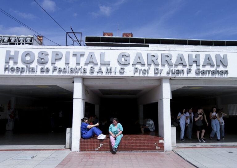 El Hospital Garrahan cumplióa 38 años y sus trabajadores agradecieron la sanción de la Emergencia Pediátrica