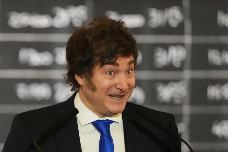 La Escuela Austríaca pide quitarle un premio a Milei porque su conocimiento de economíaes»defectuoso»