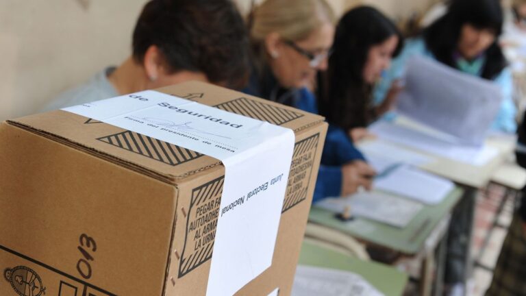 El Gobierno estableció los montos que cobrarán las autoridades de mesa en las elecciones de octubre: a cuánto ascienden