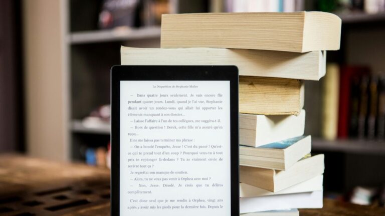 Según la Inteligencia Artificial, estos 5 libros de ciencia ficción describen el mundo actual