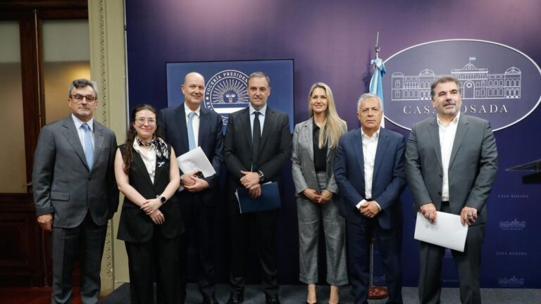 Reforma tributaria: a la «Inocencia Fiscal», el Gobierno agregó bajas contributivas y simplificación de Ganancias