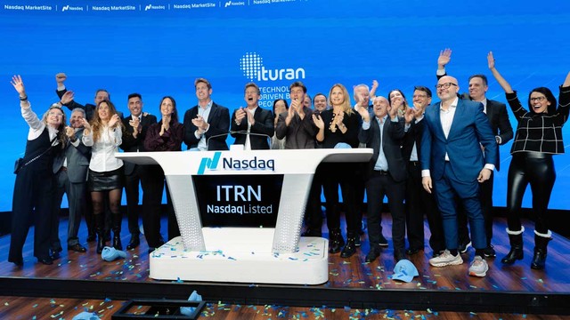 Una empresa argentina de seguridad tecnológica para vehículos tocó la campana de Wall Street