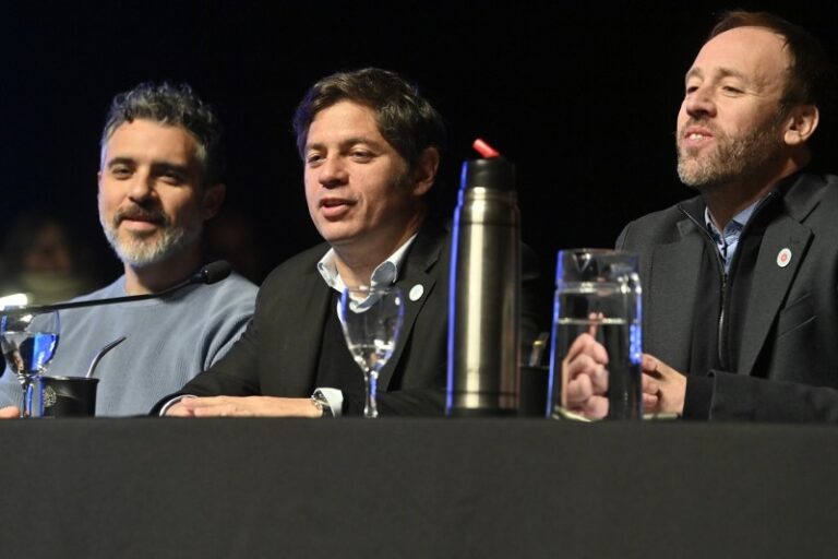 Kicillof ya tiene los fondos para pagar aguinaldos