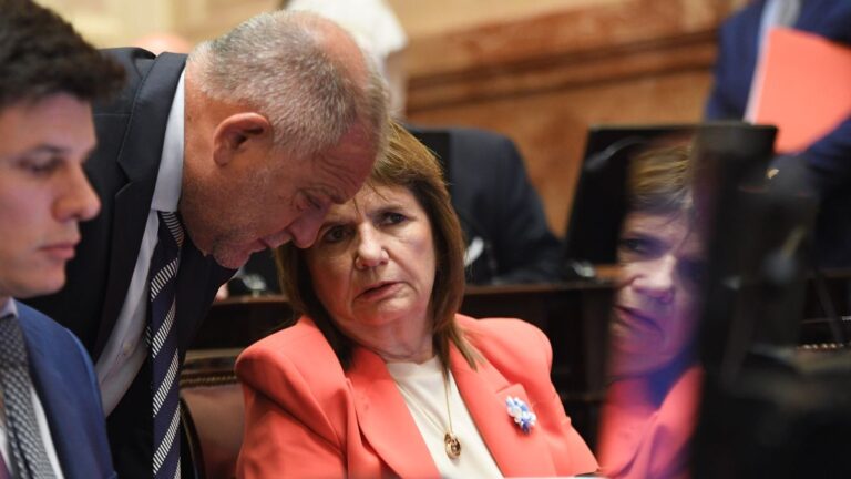 El Senado debate la reforma laboral en medio de reclamos por nuevas modificaciones