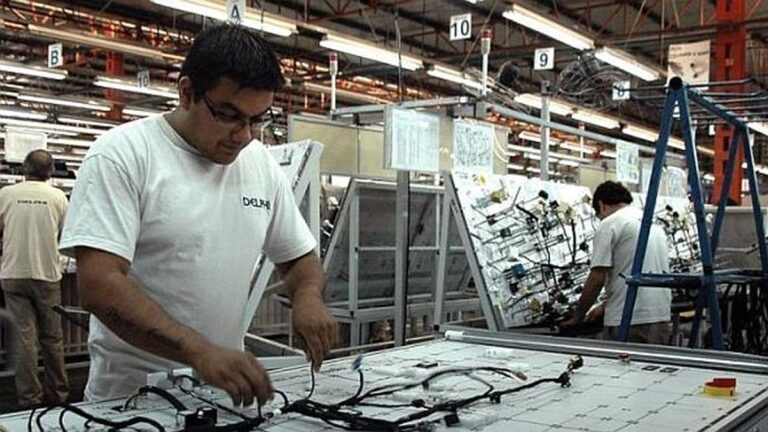 Costo laboral argentino: cuánto puede caer la presión tributaria si se aprueba la ley de reforma laboral