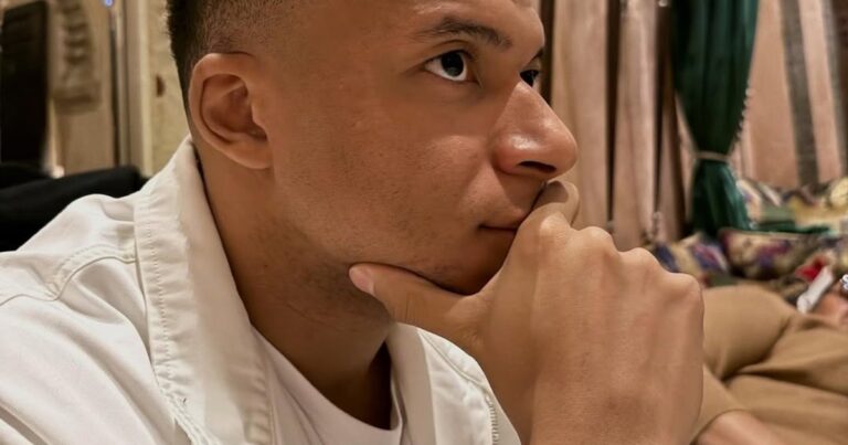 Mbappé y una decisión que sacude al Real Madrid en medio de la preocupación por su rodilla