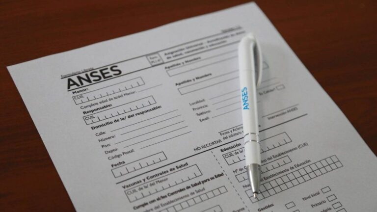 ANSES: la fecha límite para cobrar el dinero retenido de la AUH