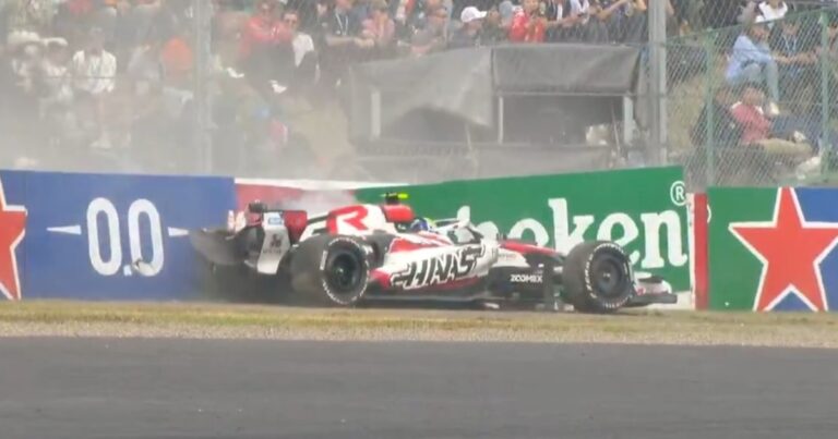 Oliver Bearman, piloto de Haas, tras su accidente en el circuito de Suzuka, Japón.