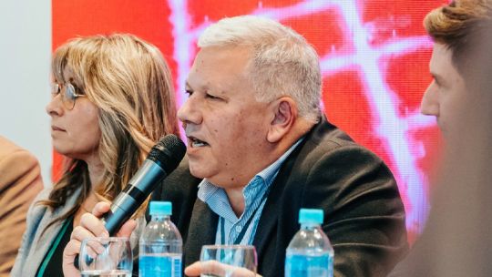 Gustavo Benedetti, intendente de Arroyito, Córdoba, durante una entrevista.