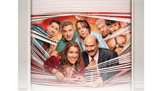 Elenco de la obra Casual en el escenario del Multiteatro