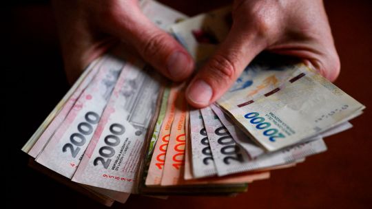 Gráfico comparativo entre inflación y pretensiones salariales en Argentina durante el primer trimestre de 2026