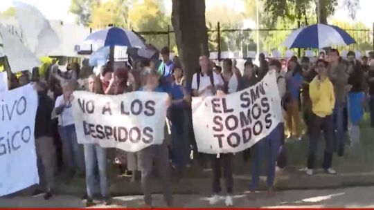 Trabajadores del Servicio Meteorológico Nacional realizan asamblea en protesta por despidos