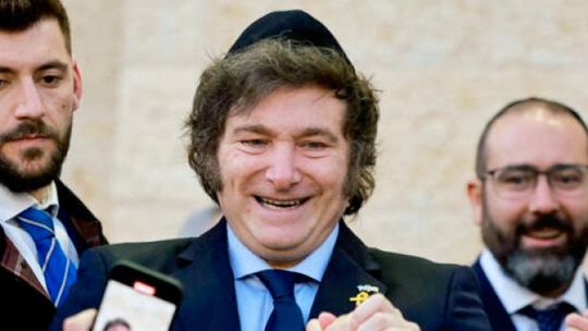El presidente Javier Milei durante un acto oficial.