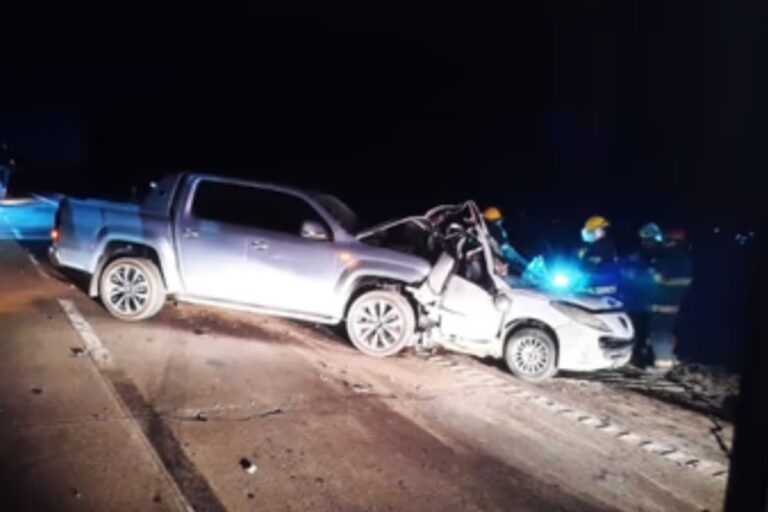 Vehículo accidentado en la ruta provincial 6 en San Vicente