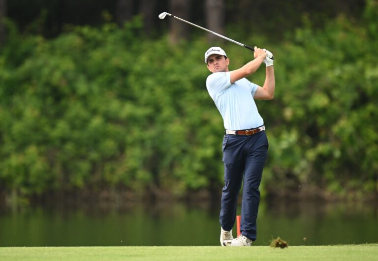 Golfistas Daniel Rodrigues y Mikael Lindberg en el Turkish Airlines Open