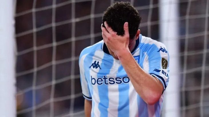 Diego Milito en conferencia de prensa