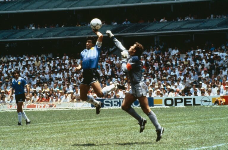 Escena del documental El partido sobre Argentina e Inglaterra en México 1986