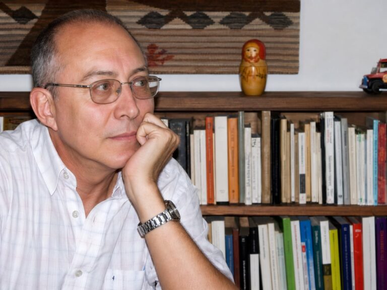 Retrato del musicólogo Omar Corrado