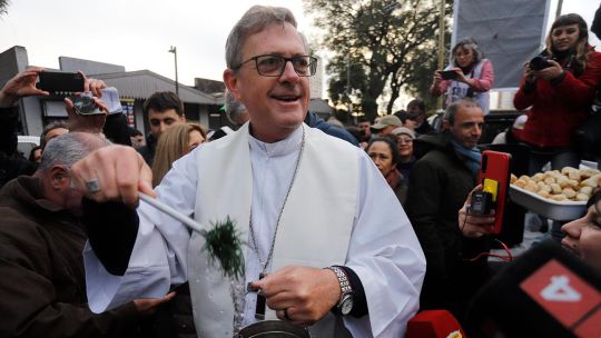 Misa en la Parroquia Cristo Obrero de la Villa 31 encabezada por el arzobispo Jorge García Cuerva