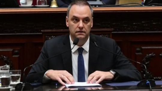 Manuel Adorni, jefe de Gabinete, en el marco de la investigación judicial por presunto enriquecimiento ilícito