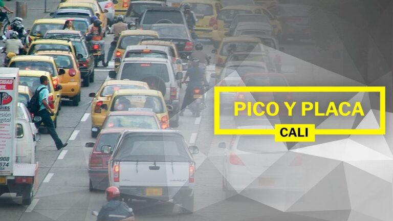 Señal de tránsito de Pico y Placa en Cali, Colombia