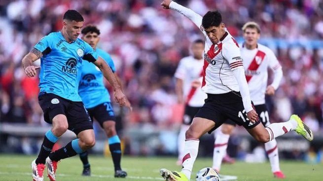 Estadio Mario Alberto Kempes de Córdoba durante la final de fútbol entre River y Belgrano