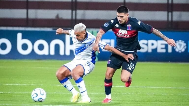 Estadio José Dellagiovanna antes del partido Tigre vs Alianza Atlético por Copa Sudamericana